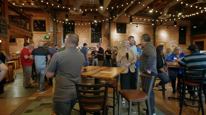 00 Stills Pull 00 00 10 08 Still001