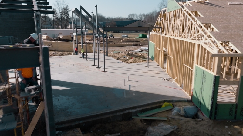 01 Paw Paw v2 00 00 48 06 Still008