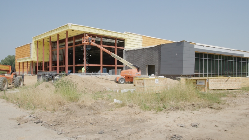 01 v3 final 00 01 13 17 Still016