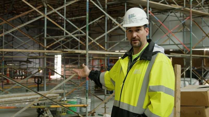 02 v3 00 00 26 03 Still005