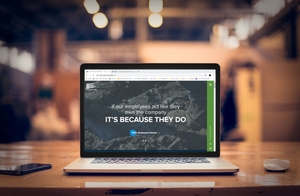 Computer with website ownership message