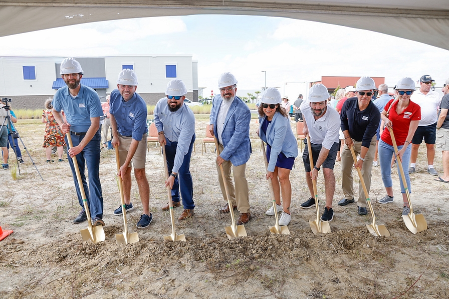 Curt Cipares Taylor Sawatzky Nicholas Tanner Pastor Matthew Shapton Lucienne Pears Keith Norton Abel Natali Alesha Watchowski