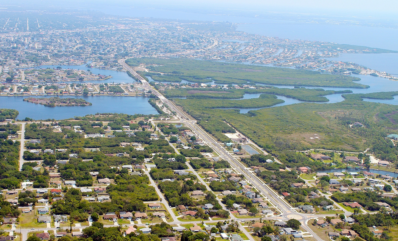 Gov Edgewater Aerial 2x