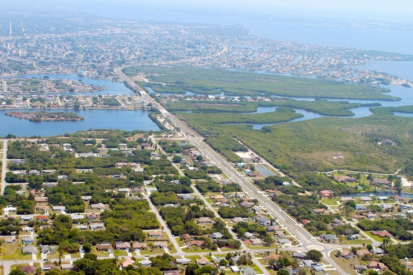 Gov Edgewater Aerial 2x