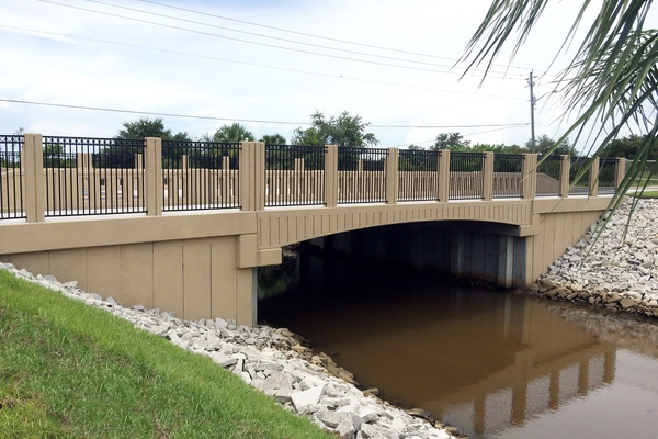 Gov Harborview Bridge Side 01