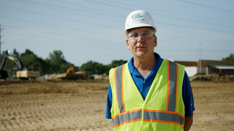 Kent Cty Rd Comm Edit 1 V2 00 00 09 06 Still002