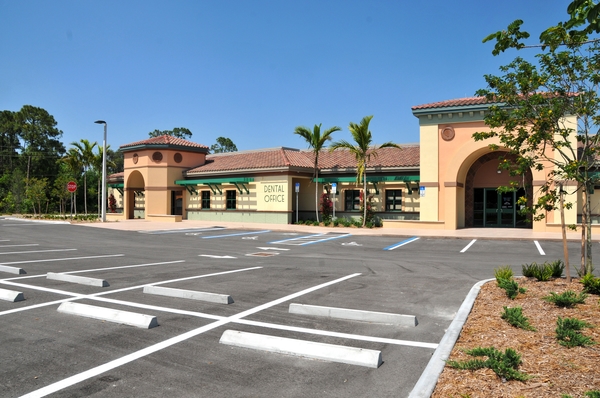 Health Gen FHC Estero Ext Left b