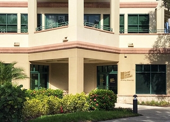 OAK Naples 5100 Tamiami Trail N