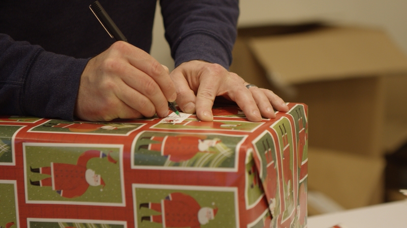 Selects 00 08 53 08 Still003