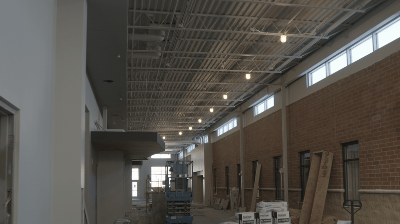 Van Buren 2 00 00 16 16 Still024