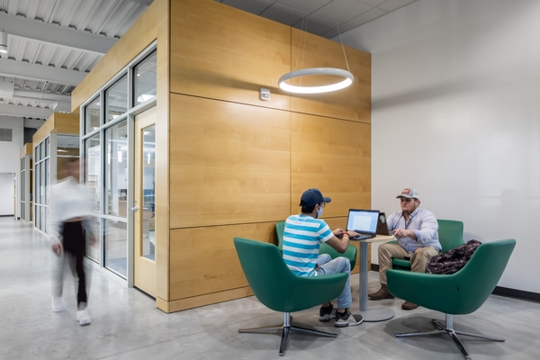 014 Lucas Hall FGCU OAK