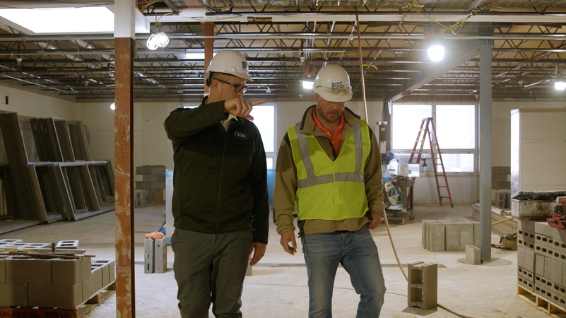 01 v2 Subs 00 00 48 23 Still011