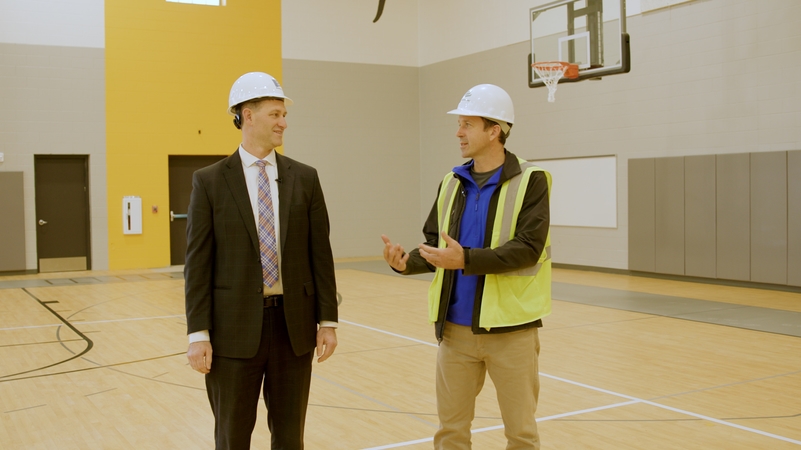 01 v3 00 00 06 21 Still001