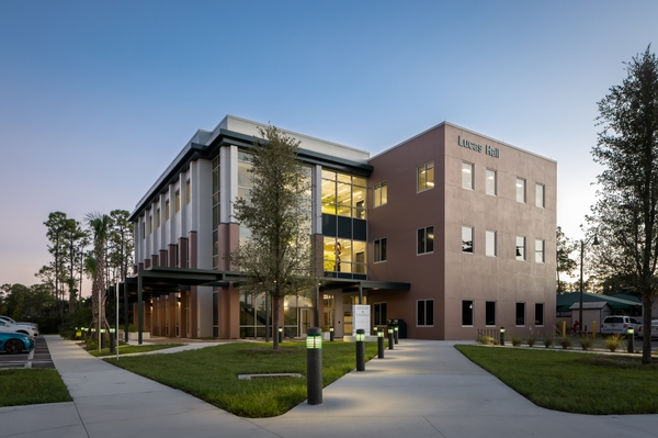 037 Lucas Hall FGCU OAK