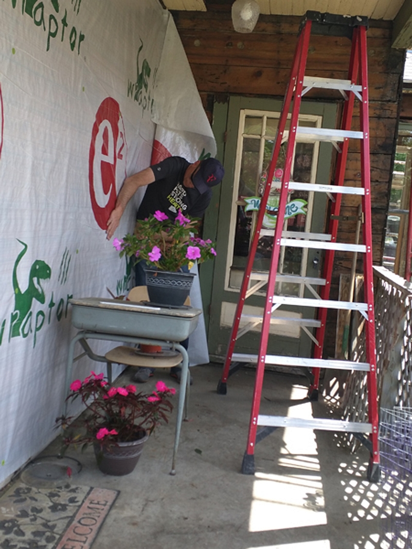 052016 Team Ford Home Beautification 5