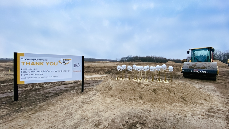 Groundbreaking setting