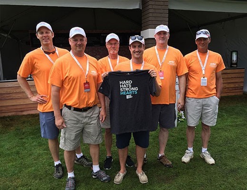 News Hard Hats Strong Hearts Turquoise Team 520 400 90 s c1