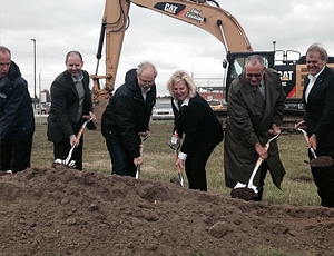 News Landmark Aviation breaks ground