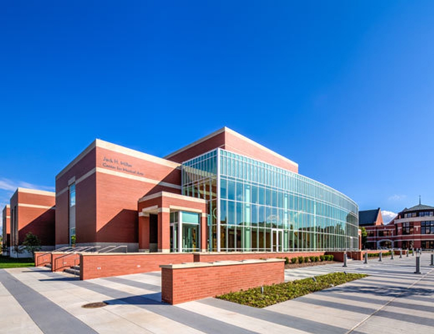 News joint venture construction team completes two major projects for Hope College