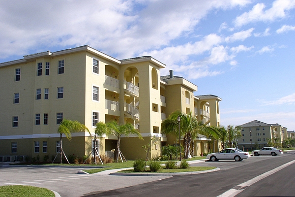 Multi Fam Island Cove Bldg1