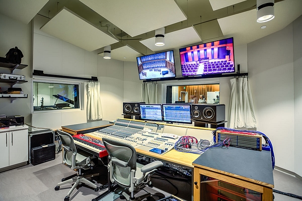 Miller Center 917 A6268 69 70