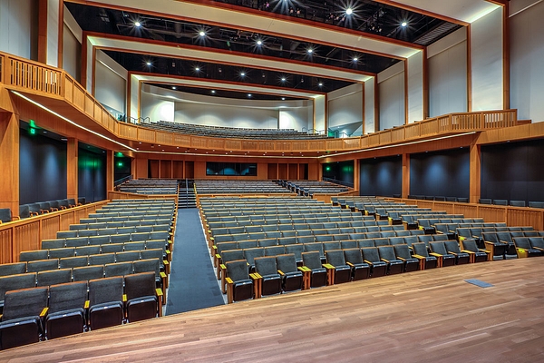 Miller Center 917 A6352 3 4