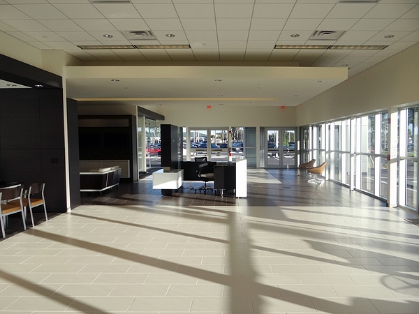 Auto Galloway Lincoln Int01 W2