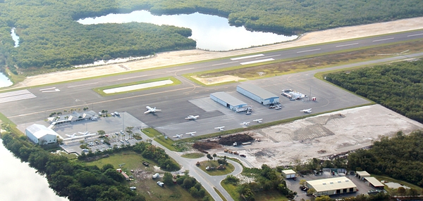 Aviation Marco Island Exec Aerial Apron Close W4