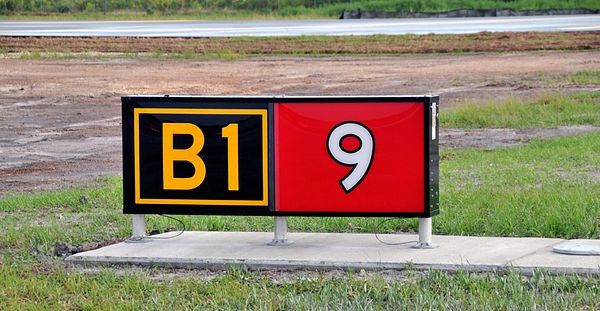 Aviation Immokalee Reg Sign01 W