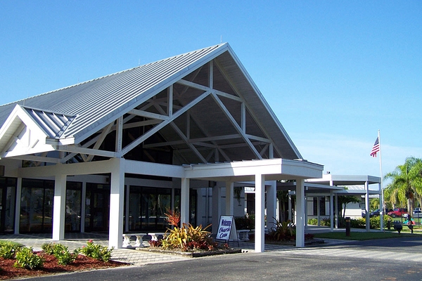 Faith St Marys Episcopal Exterior1