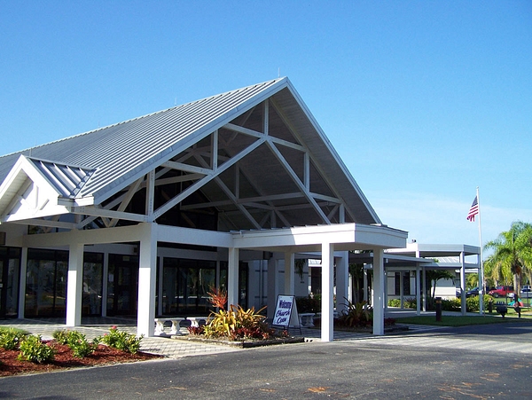 Faith St Marys Episcopal Exterior1