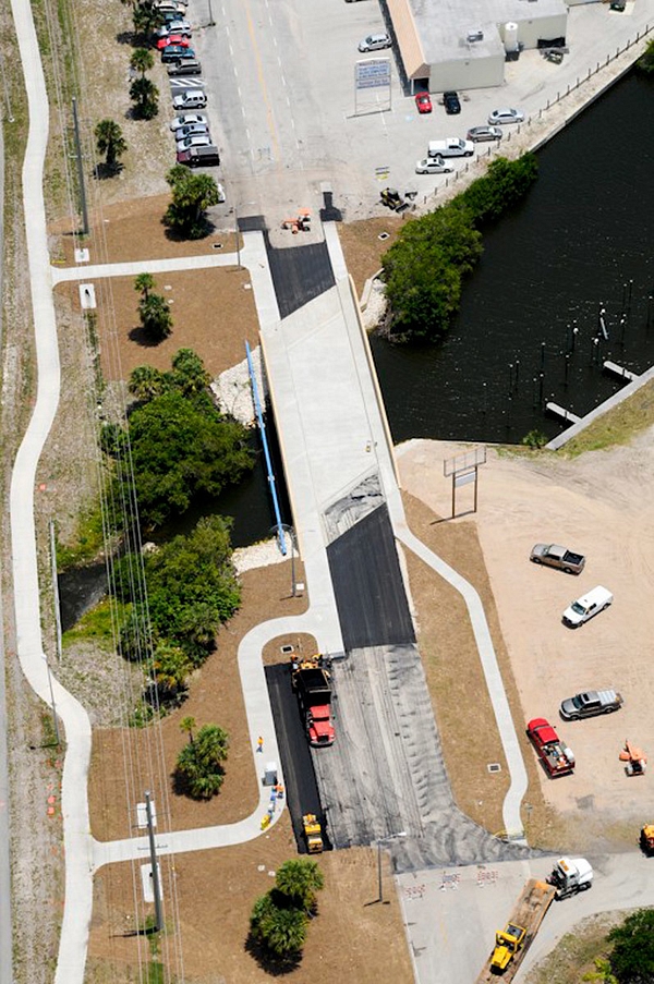 Gov Elkcam Bridges Aerial3