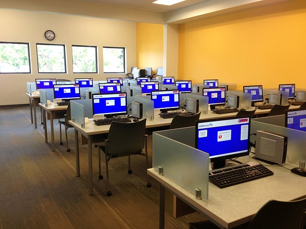 Gov Eng Library Comp Lab