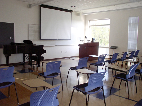 Higher Ed FGCU Fine Arts II Class1