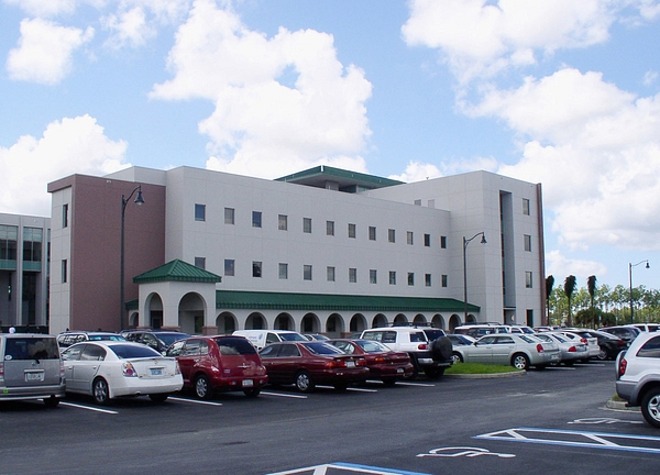 Higher Ed FGCU Lutgert Exterior1