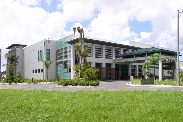 Higher Ed FGCU Sugden Front1