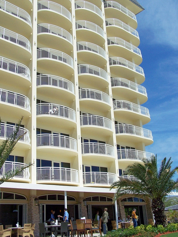 Hotel Marco Island Marriott Exterior1