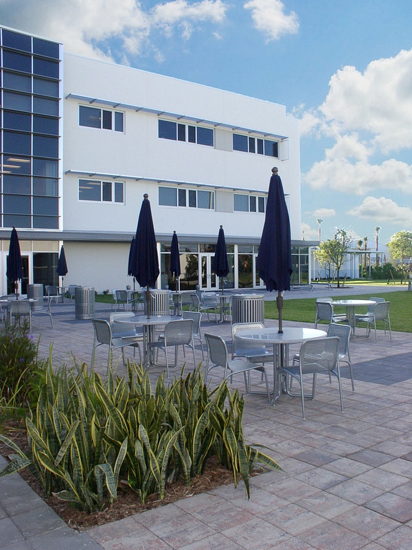 K 12 Canterbury HS Exterior