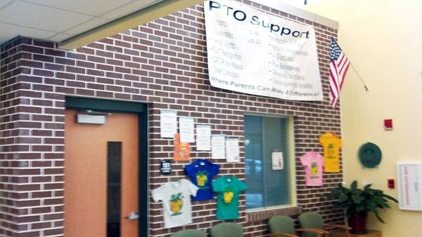 K 12 Meadow Park ES Store Brick