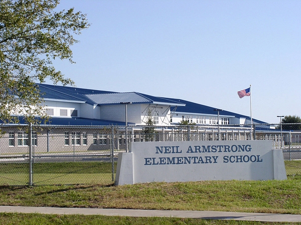 K 12 Neil Armstrong ES Front2