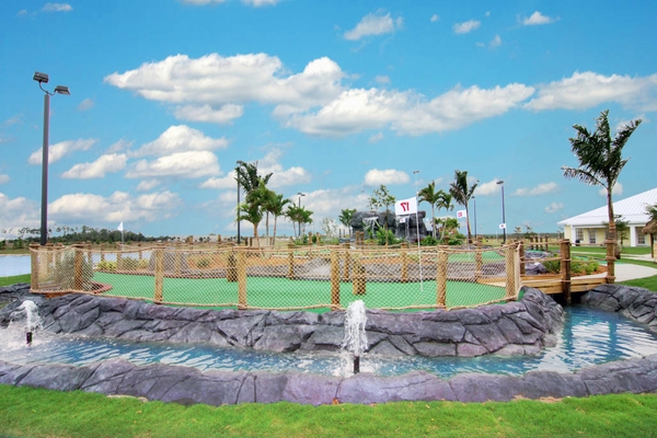 Rec AFG Mini Golf 03 W