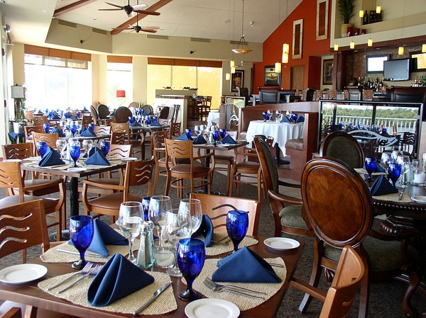 S R Bayfront Bistro Int Dining1