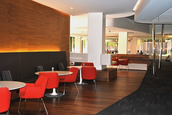 Steelcase Work Cafe 5