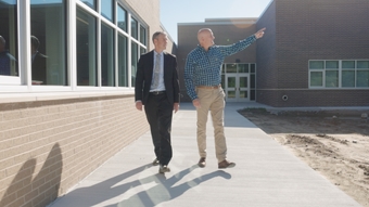 01 v6 00 00 35 18 Still006